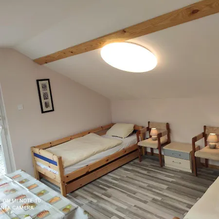 Banan Apartman *